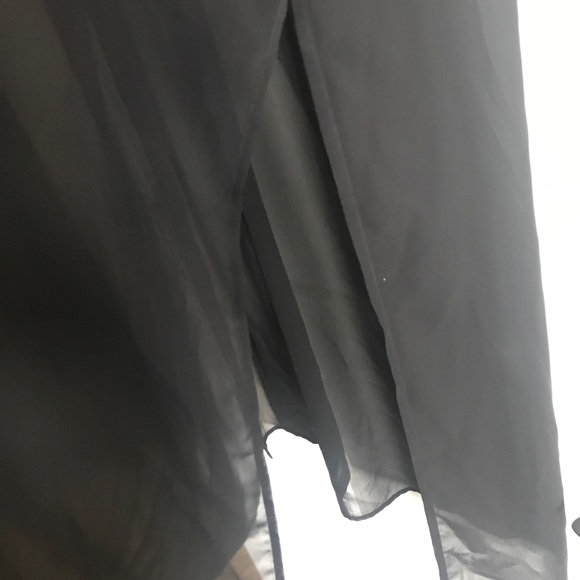 Black maxi skirt with short layer underneath - Picture 3 of 4